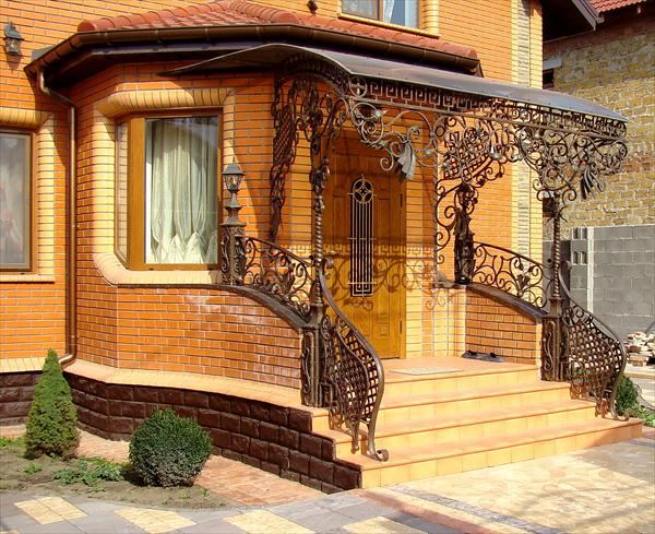 Козирки, навіси — коваль Дмитро Ворчаков, Миколаїв