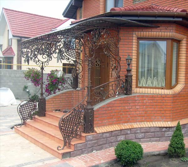 Козирки, навіси — коваль Дмитро Ворчаков, Миколаїв