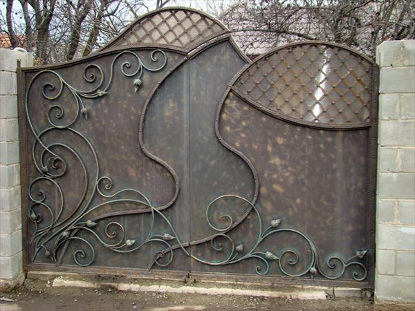 Ворота та хвіртки — коваль Дмитро Ворчаков, Миколаїв